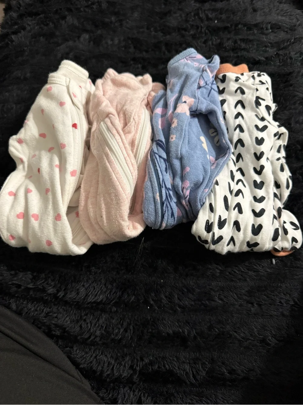 cloud island Girls' Heart Print Pajama Set - White, Pink, Blue, Black